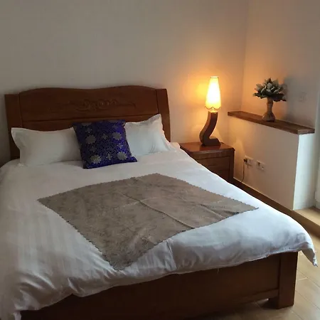 Apart-hotel Sanhe Rollingen