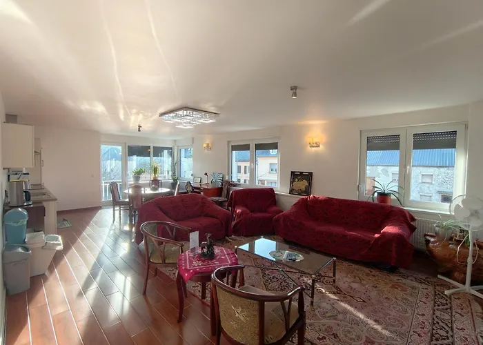 Sanhe Apartahotel Rollingen